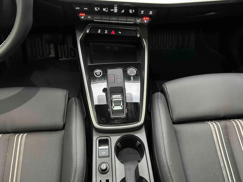 Audi A3 2022 car image #21