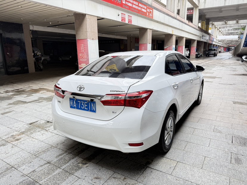 Toyota Corolla 2015 car image #9