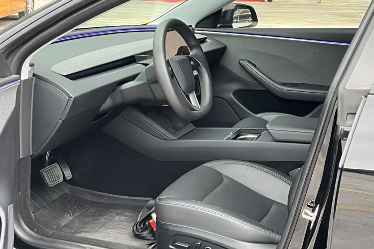 Tesla Model 3 2024 #17 Tesla Model 3 2024 car image #17