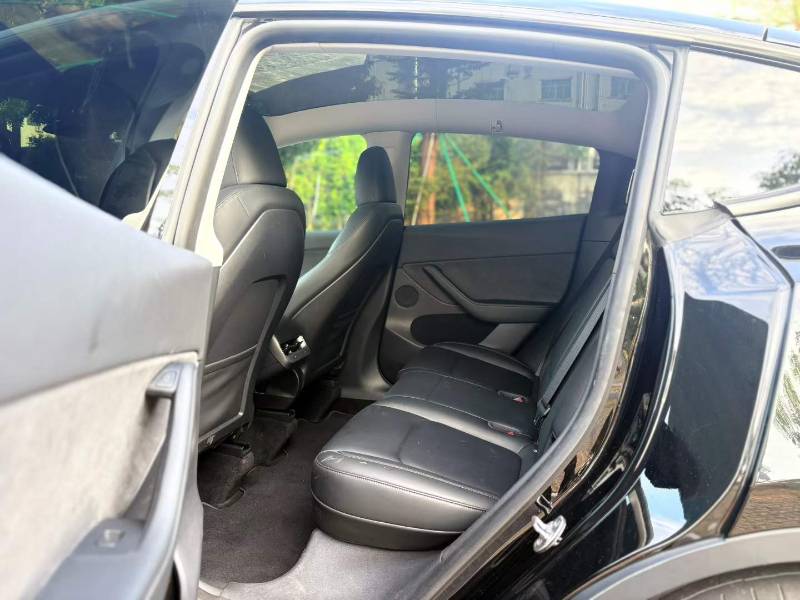 Tesla Model Y 2022 #7 Tesla Model Y 2022 car image #7