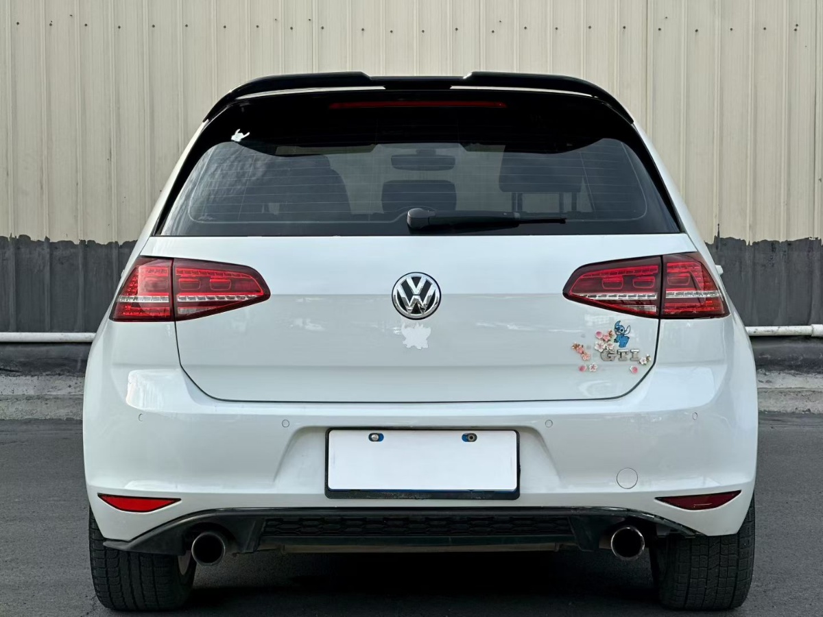Volkswagen GolfGTI 2018 car image #8