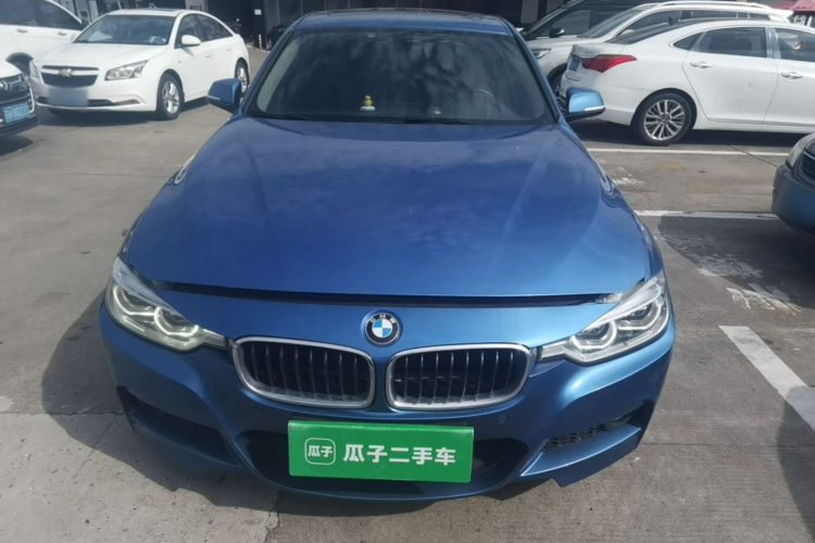 BMW 3 Series 2019 #3 BMW 3 Series 2019 car image #3