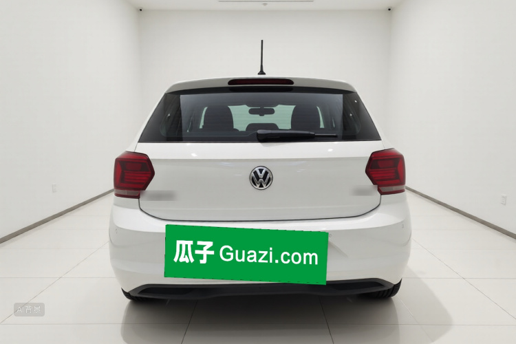 Volkswagen Polo 2019 car image #6