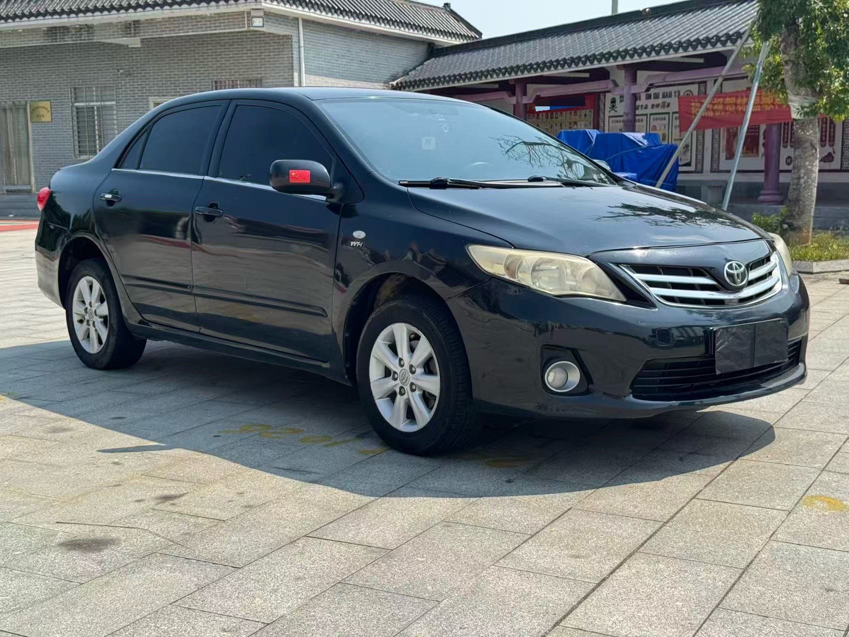Toyota Corolla 2010 immagine di auto #2