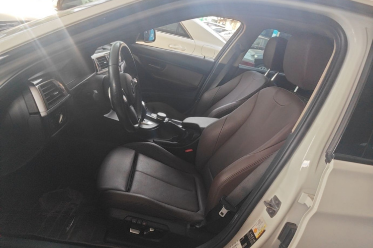 BMW 3 Series 2019 #15 BMW 3 Series 2019 image de voiture #15