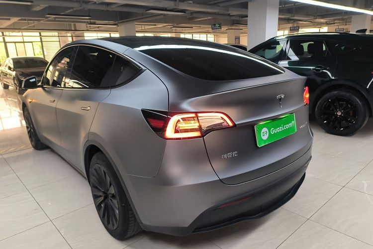 Tesla Model Y 2021 #5 Tesla Model Y 2021 car image #5