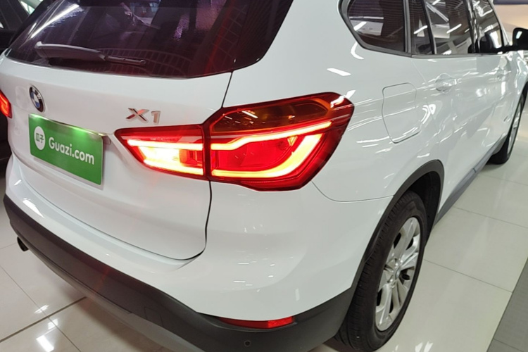 BMW X1 2017 #8 BMW X1 2017 car image #8