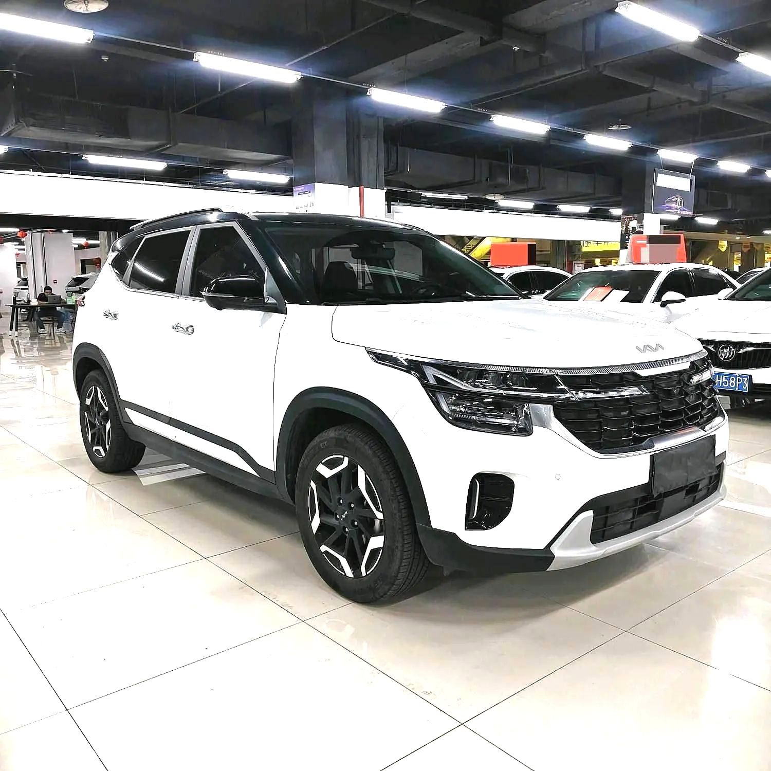 Kia Seltos 2023 #3 Kia Seltos 2023 immagine di auto #3