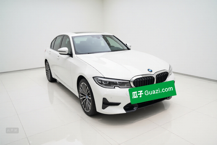 BMW 3 Series 2020 car image #4