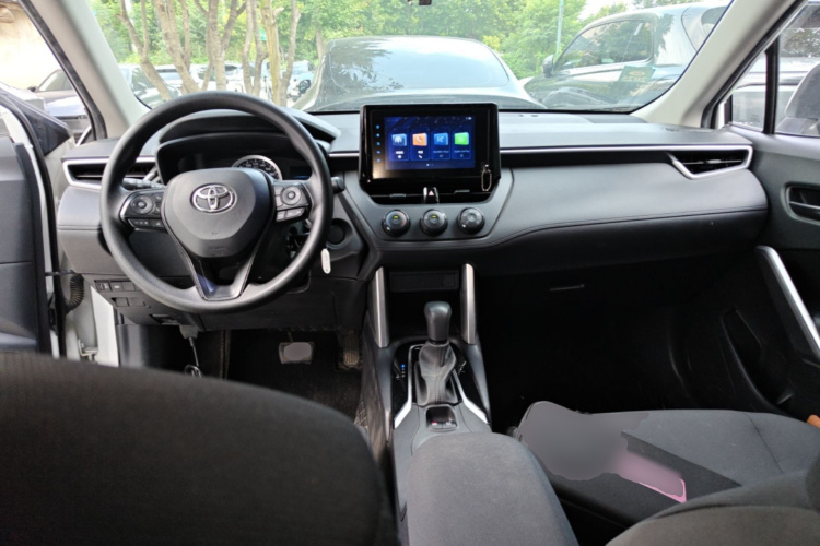 Toyota Corolla Cross 2023 صورة سيارة #11
