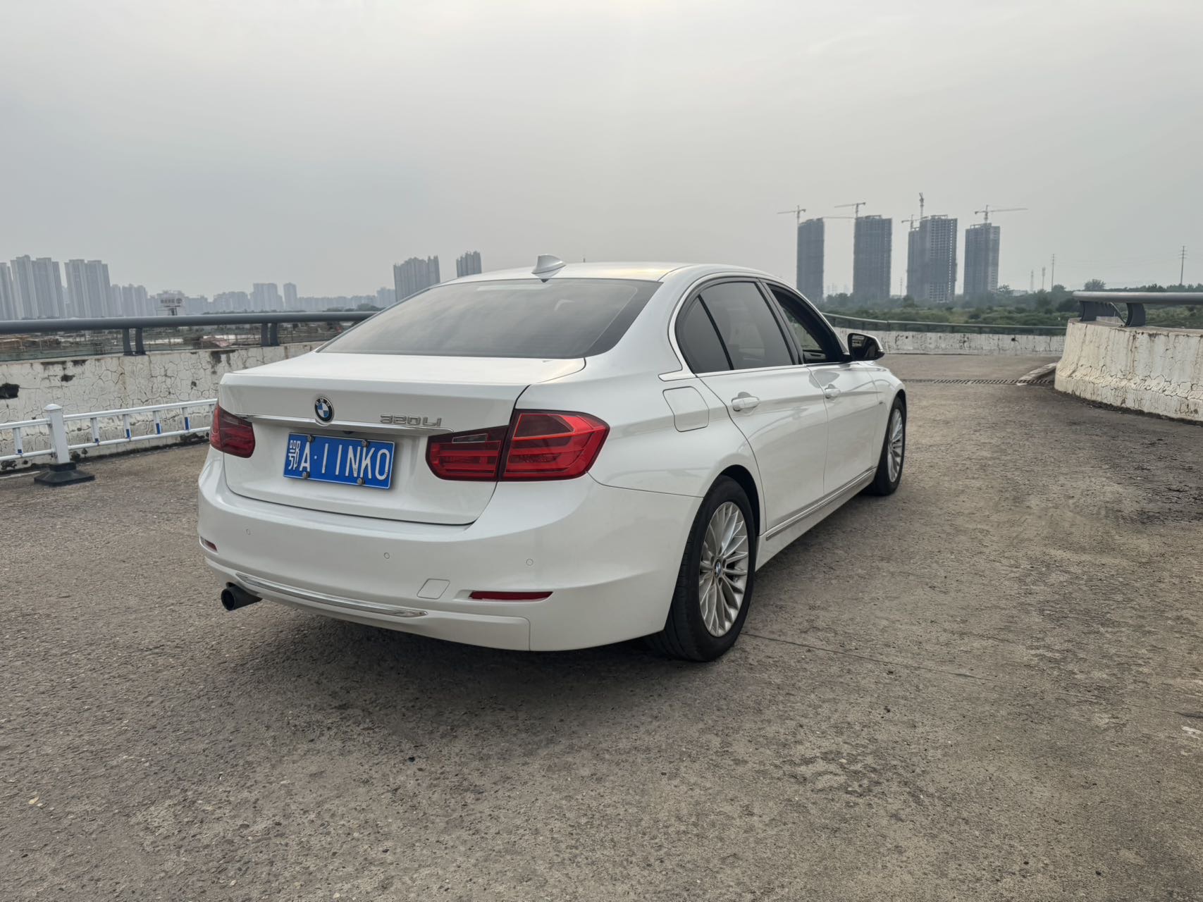 BMW 3 Series 2015 #6 BMW 3 Series 2015 car image #6