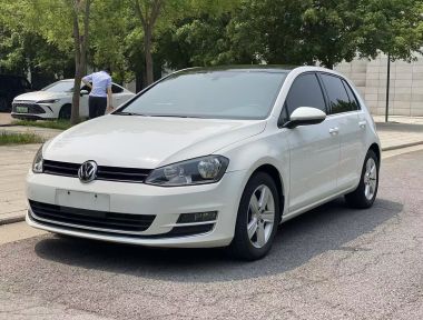 Volkswagen Golf 2015 car image 