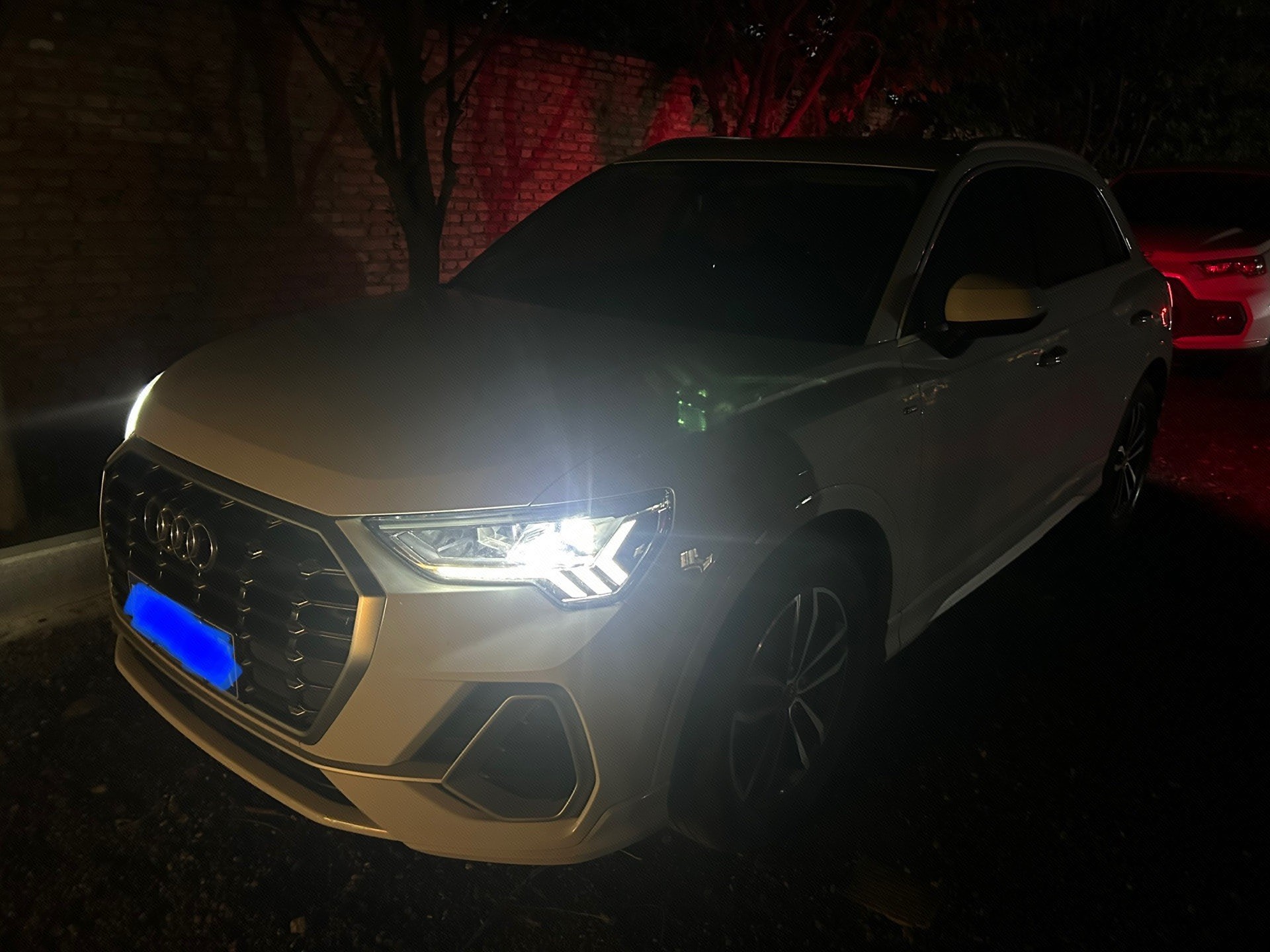 Audi Q3 2023 Audi Q3 2023 car image