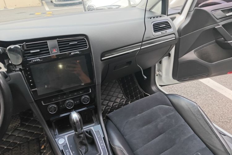 Volkswagen Golf 2015 #13 Volkswagen Golf 2015 car image #13
