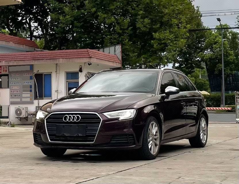 2018 2018 car image