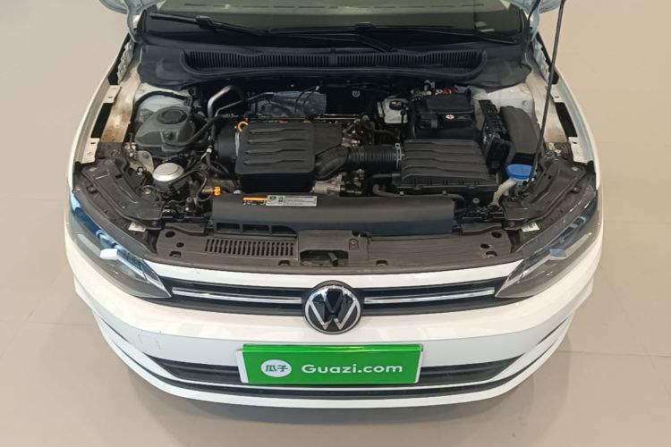 Volkswagen Polo 2021 car image #22