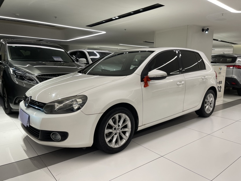 Volkswagen Golf 2012 Volkswagen Golf 2012 car image