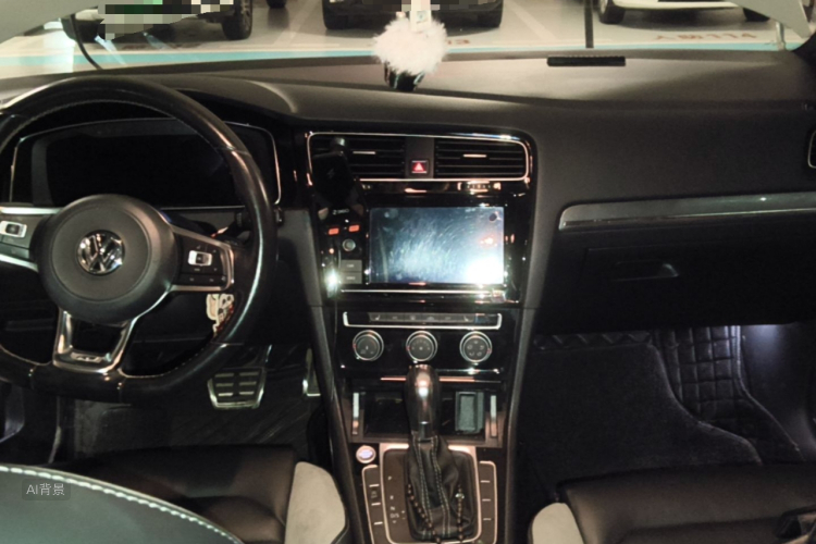 Volkswagen Golf 2019 #11 Volkswagen Golf 2019 car image #11