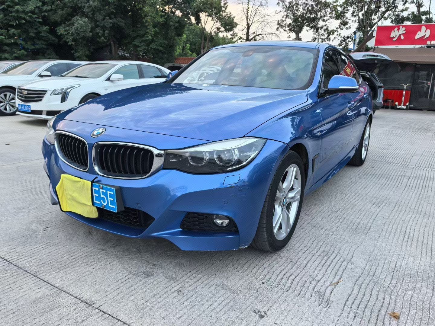 BMW 3 Series GT 2017 car image 