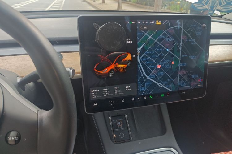 Tesla Model Y 2021 car image #13
