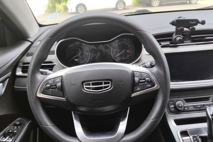 GEELY Emgrand 2021 #12 GEELY Emgrand 2021 car image #12