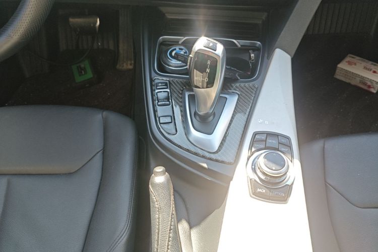 BMW 3 Series 2016 #14 BMW 3 Series 2016 immagine di auto #14