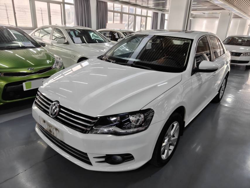 Volkswagen Bora 2014 Volkswagen Bora 2014 car image