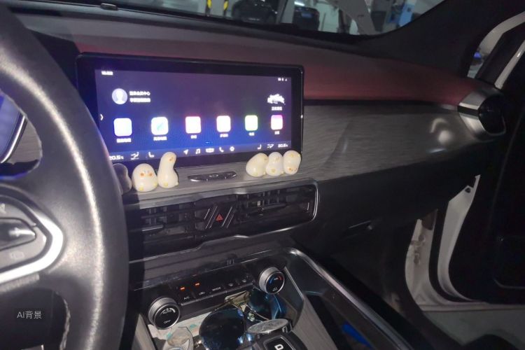 GEELY Coolray 2019 car image #15
