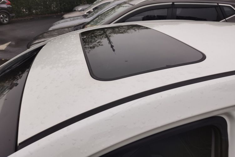 GEELY Emgrand 2021 #25 GEELY Emgrand 2021 car image #25