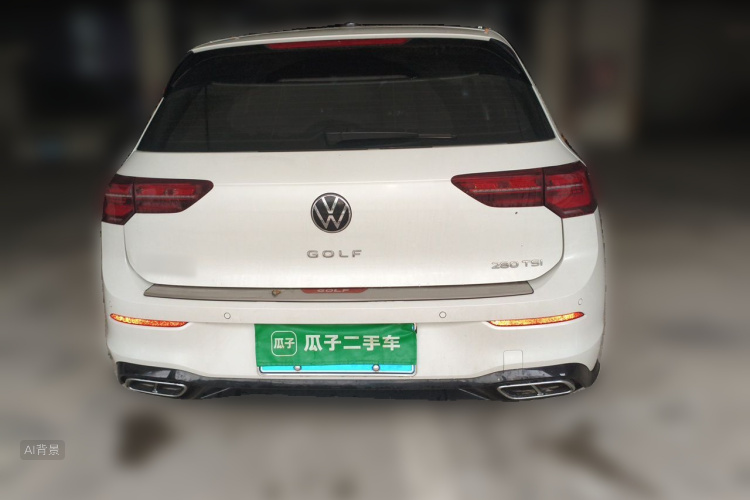 Volkswagen Golf 2023 car image #6