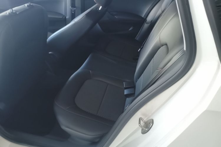 Volkswagen Santana 2019 #17 Volkswagen Santana 2019 car image #17