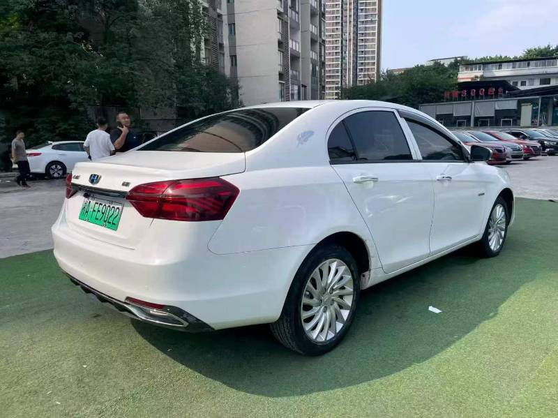 GEELY Emgrand New Energy 2021 #4 GEELY Emgrand New Energy 2021 car image #4