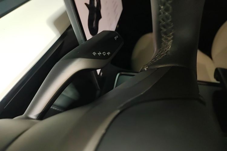 Tesla Model Y 2022 #14 Tesla Model Y 2022 صورة سيارة #14