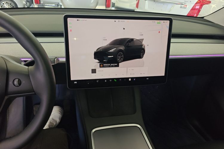 Tesla Model Y 2023 #13 Tesla Model Y 2023 immagine di auto #13