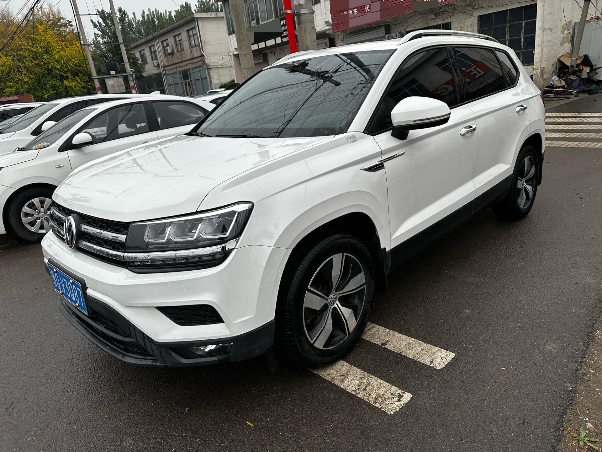 2020 2020 car image