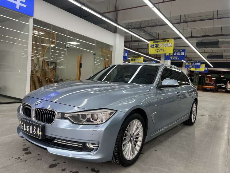 BMW 3 Series 2013 car image 