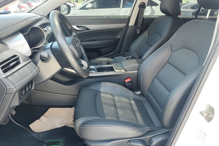 GEELY Emgrand 2021 #15 GEELY Emgrand 2021 car image #15