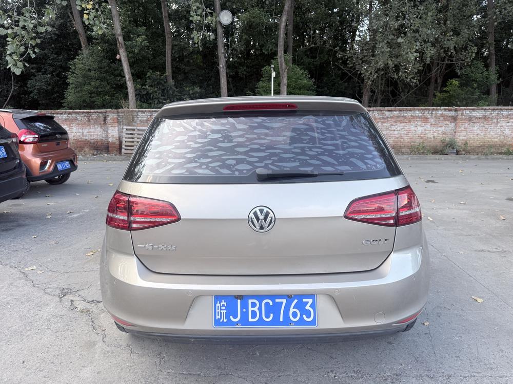Volkswagen Golf 2016 car image #5
