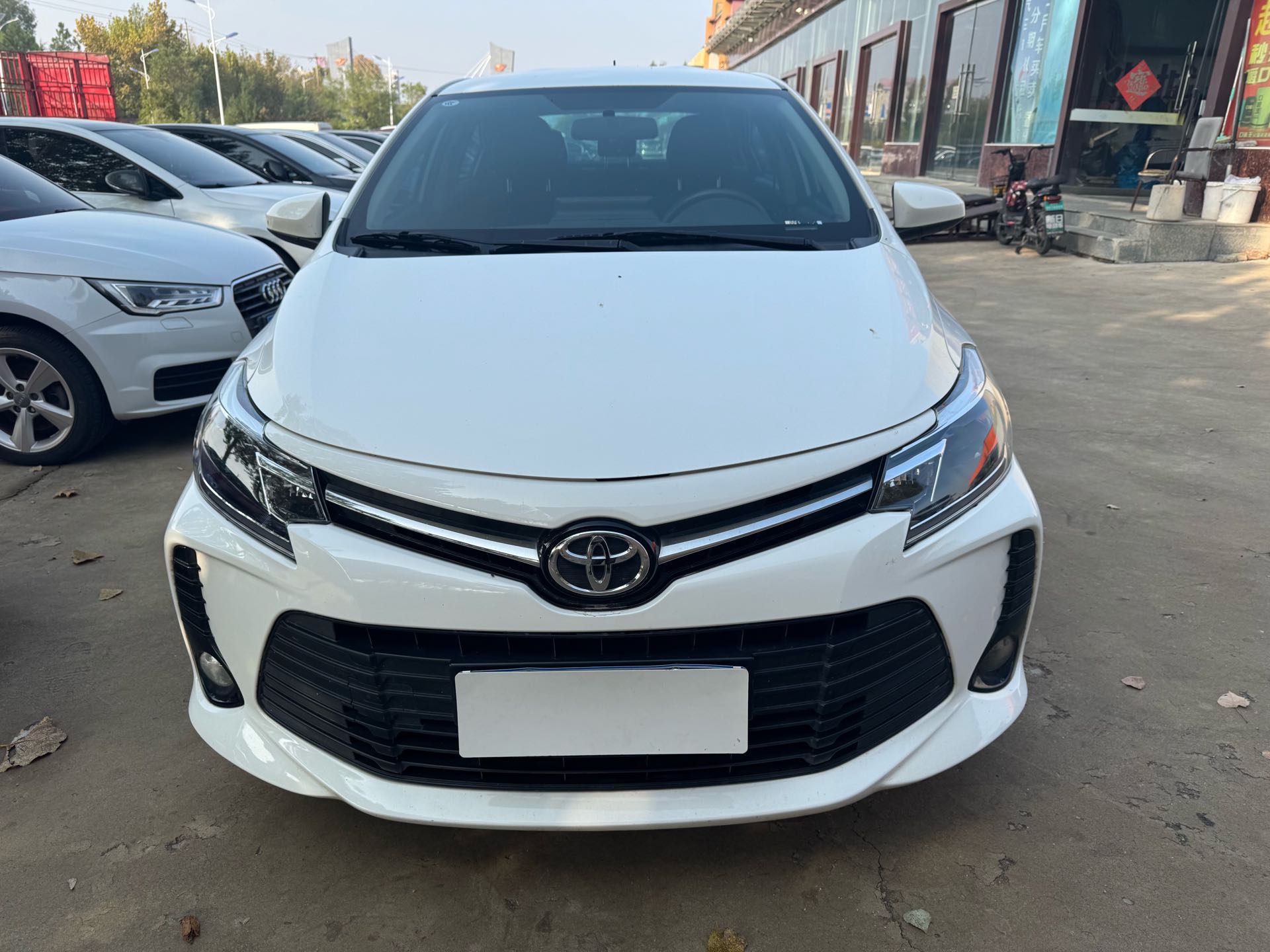 Toyota Vios 2023 immagine di auto #2