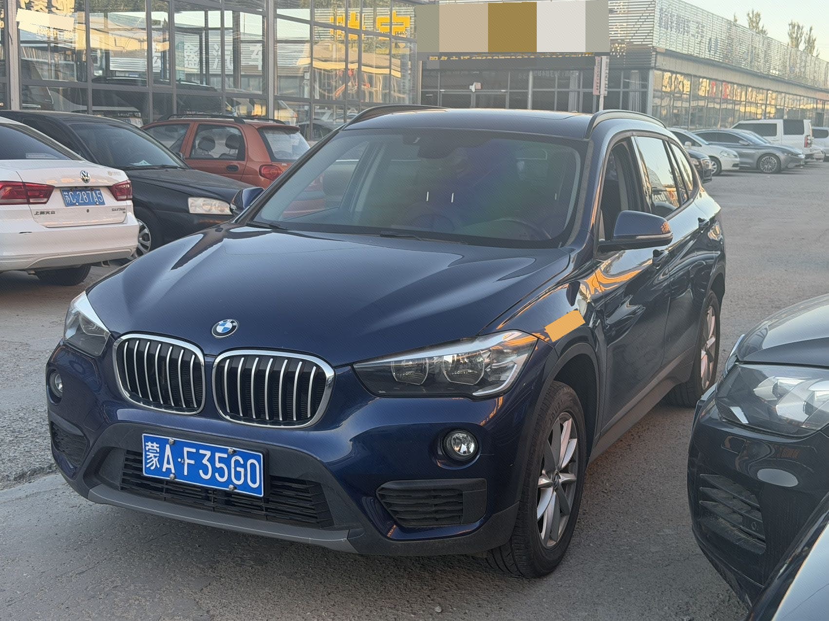 BMW X1 2018 BMW X1 2018 car image