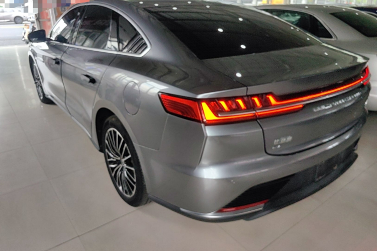 BYD Han 2022 car image #5