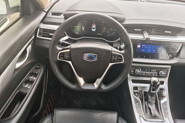 GEELY Emgrand 2018 immagine di auto #11