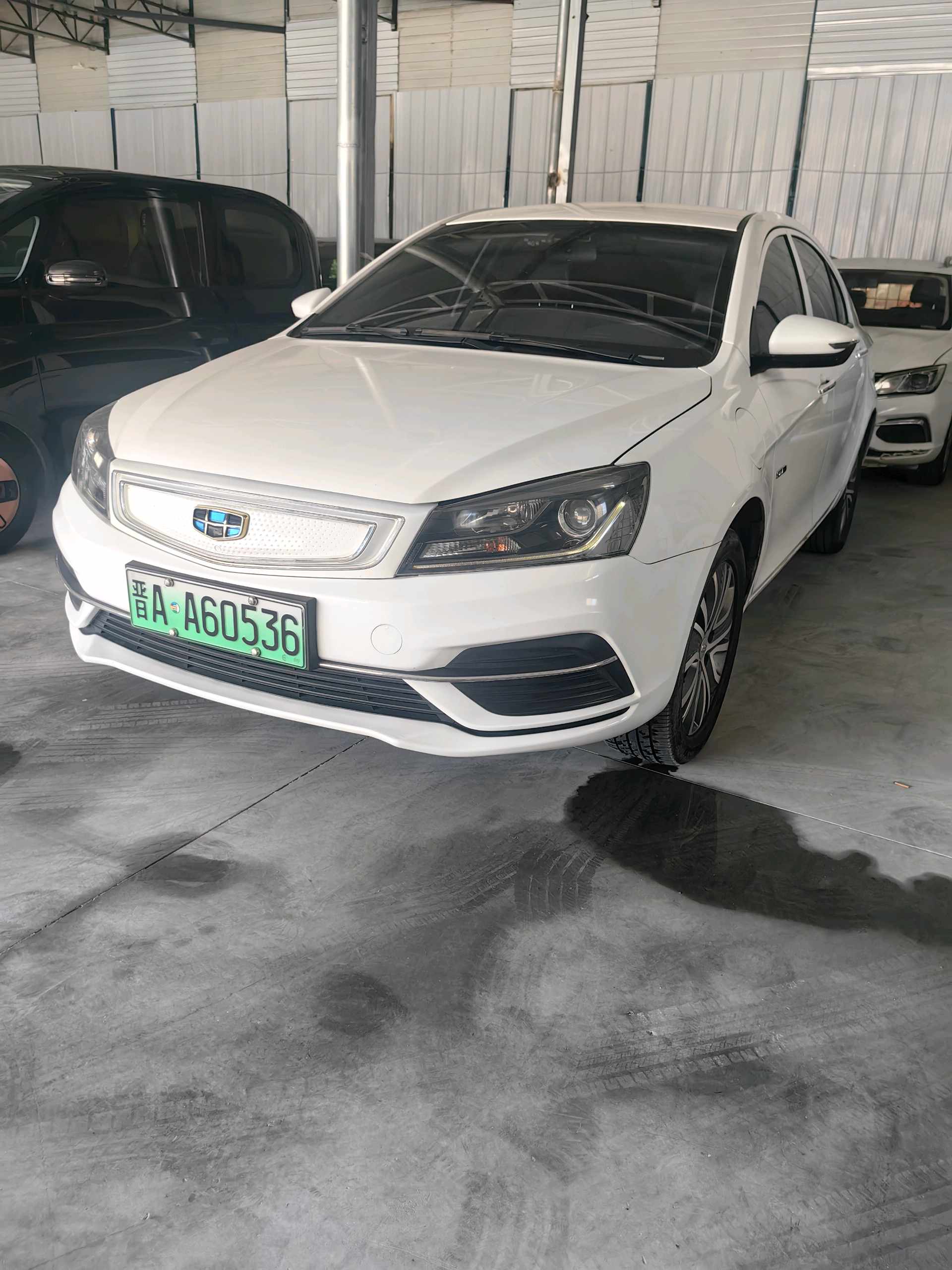 GEELY Emgrand New Energy 2019 GEELY Emgrand New Energy 2019 car image