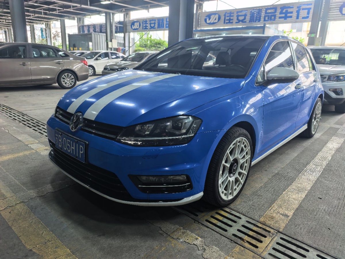 Volkswagen Golf 2017 Volkswagen Golf 2017 car image