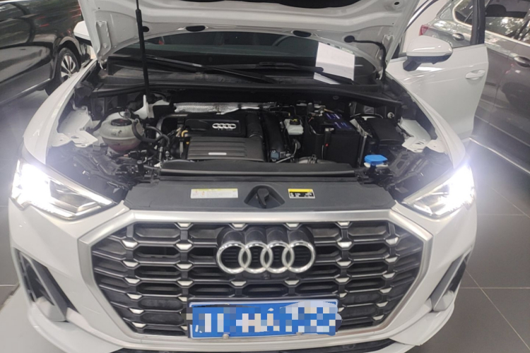 Audi Q3 2020 #20 Audi Q3 2020 car image #20