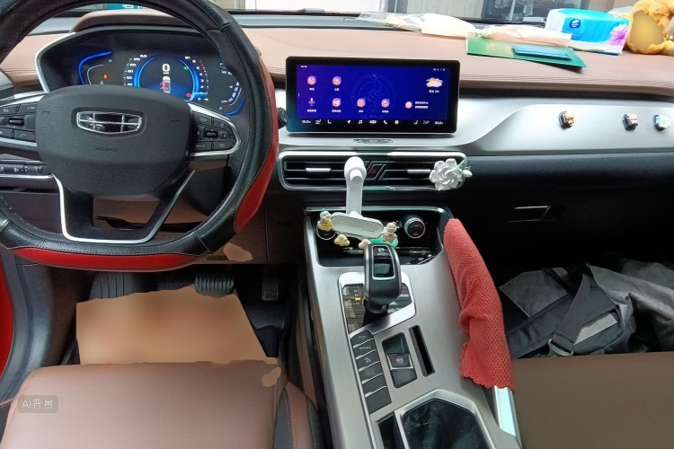 GEELY Coolray 2019 car image #11