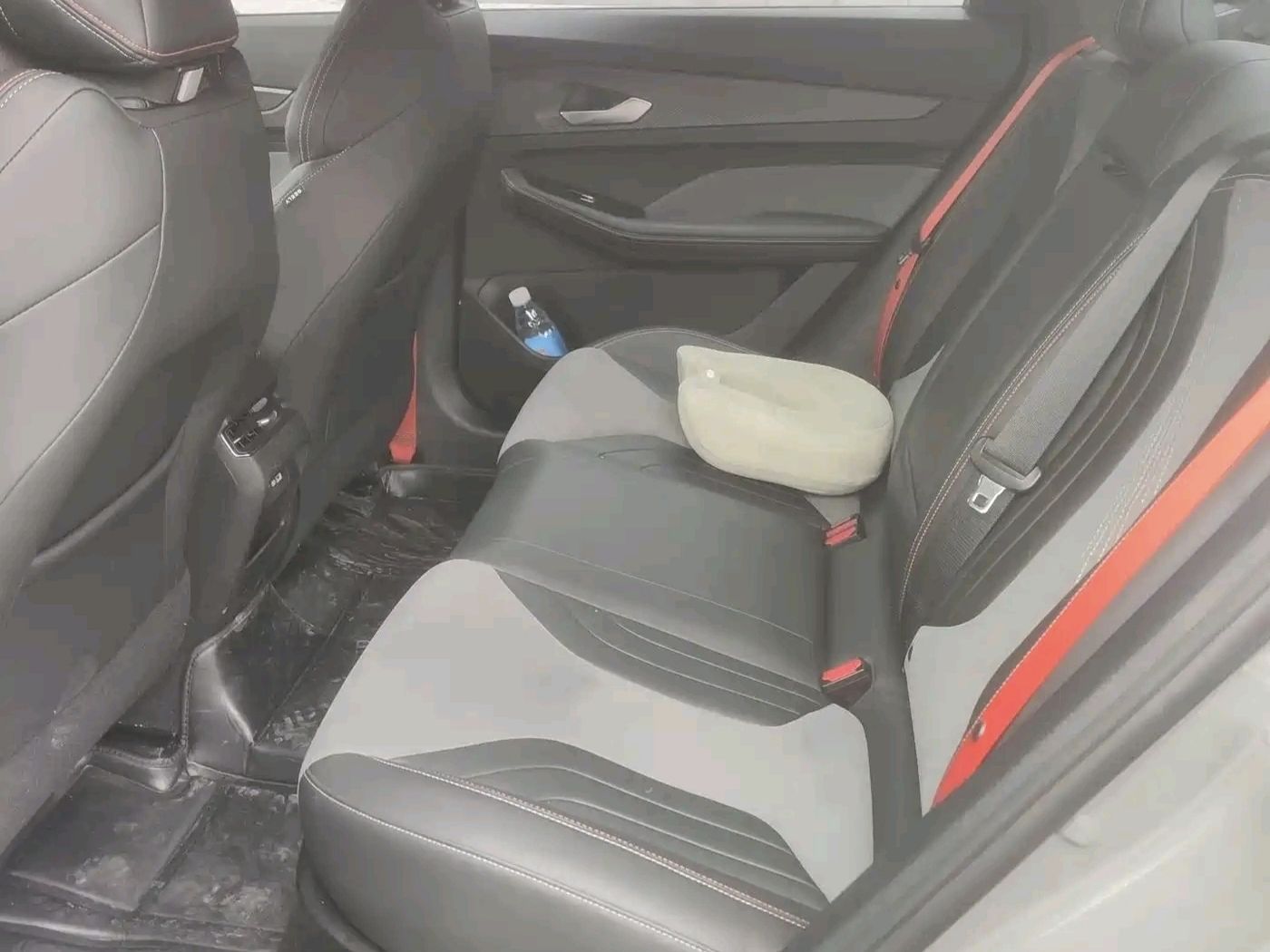 GEELY Binray 2023 #5 GEELY Binray 2023 изображение автомобиля #5