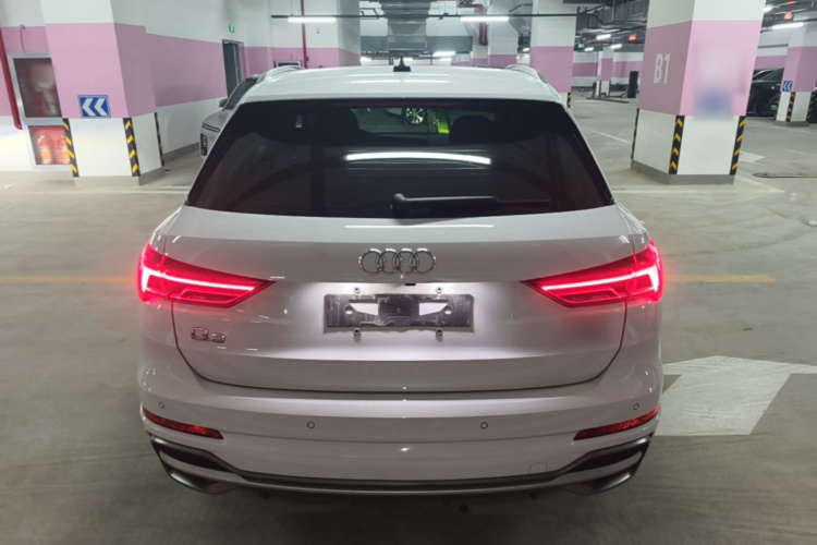 Audi Q3 2022 #6 Audi Q3 2022 car image #6