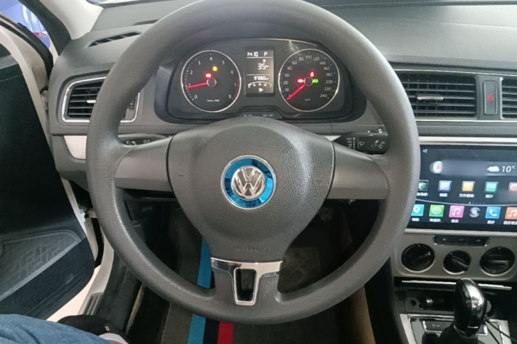 Volkswagen Lavida 2016 #11 Volkswagen Lavida 2016 car image #11