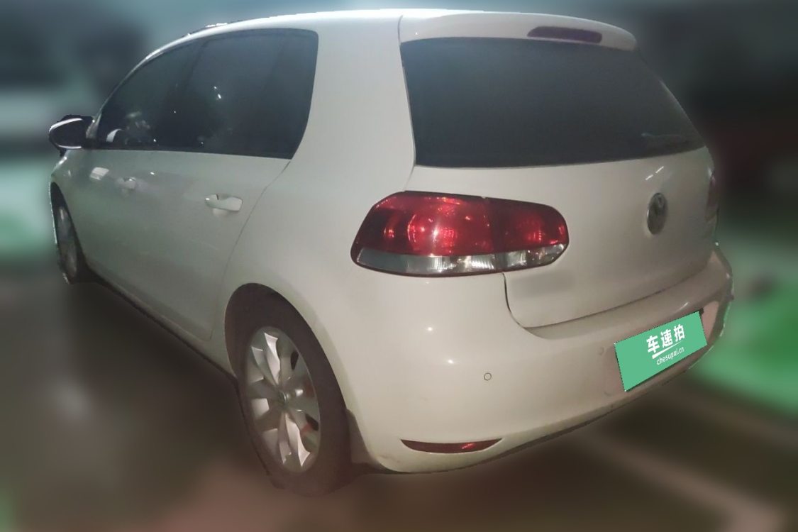 Volkswagen Golf 2014 car image #3